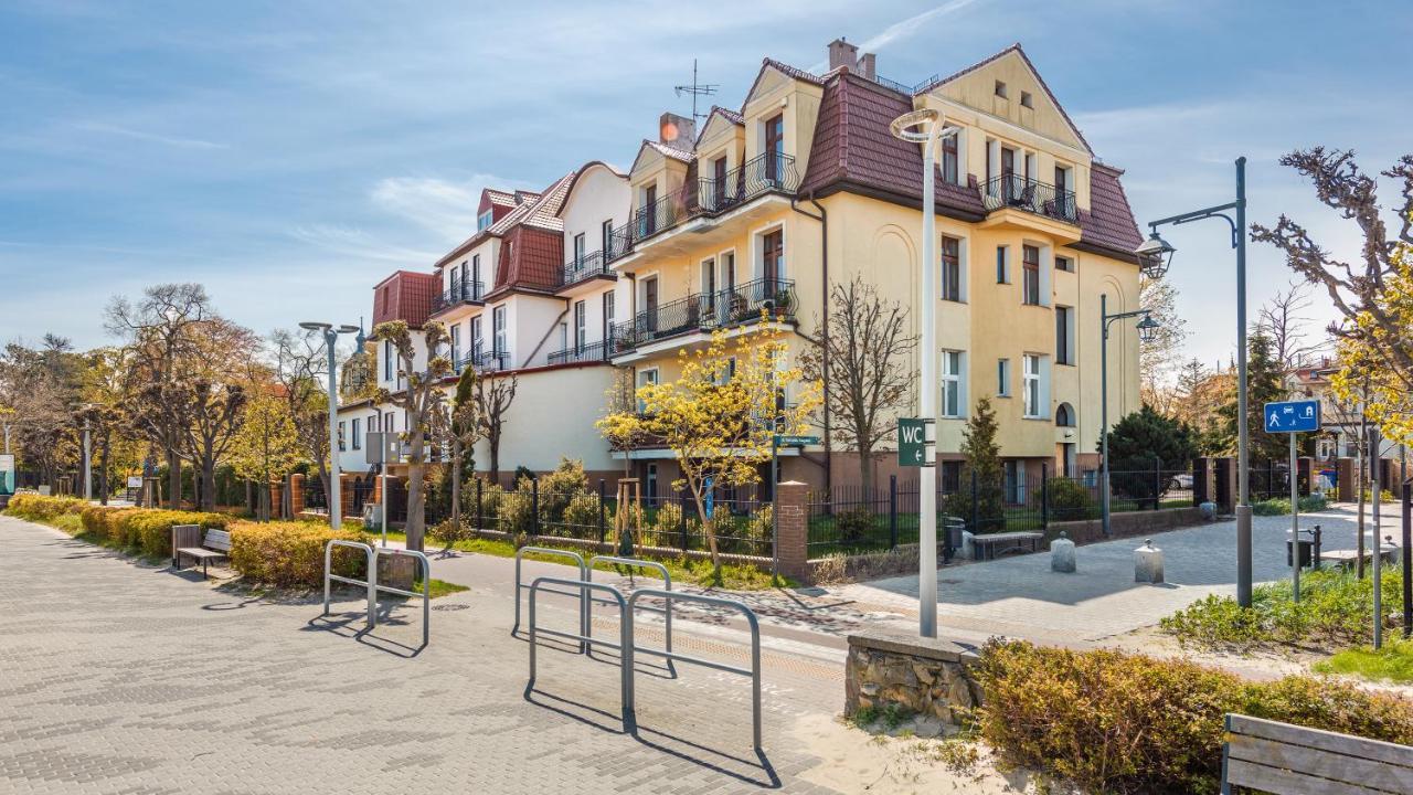 Apartamenty Sun & Snow Traugutta Plaza Sopot Exterior photo